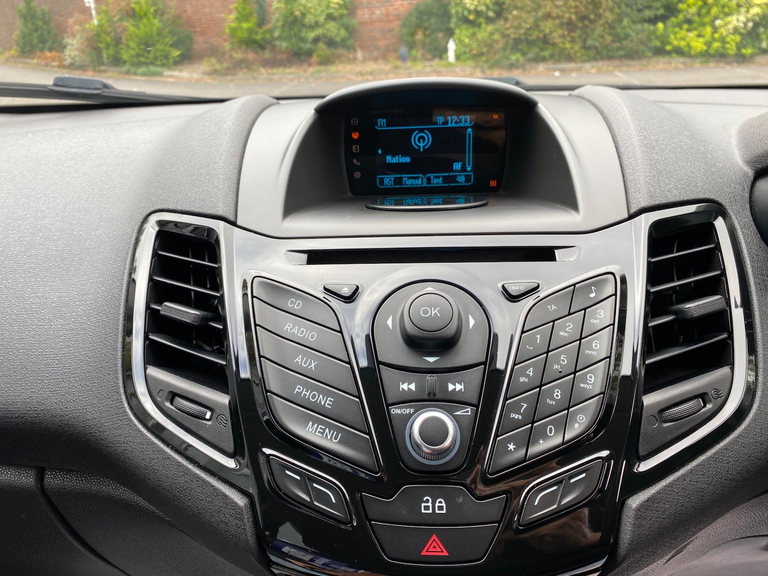 Used Ford Fiesta 2013 for sale - 76252930: Photo 13