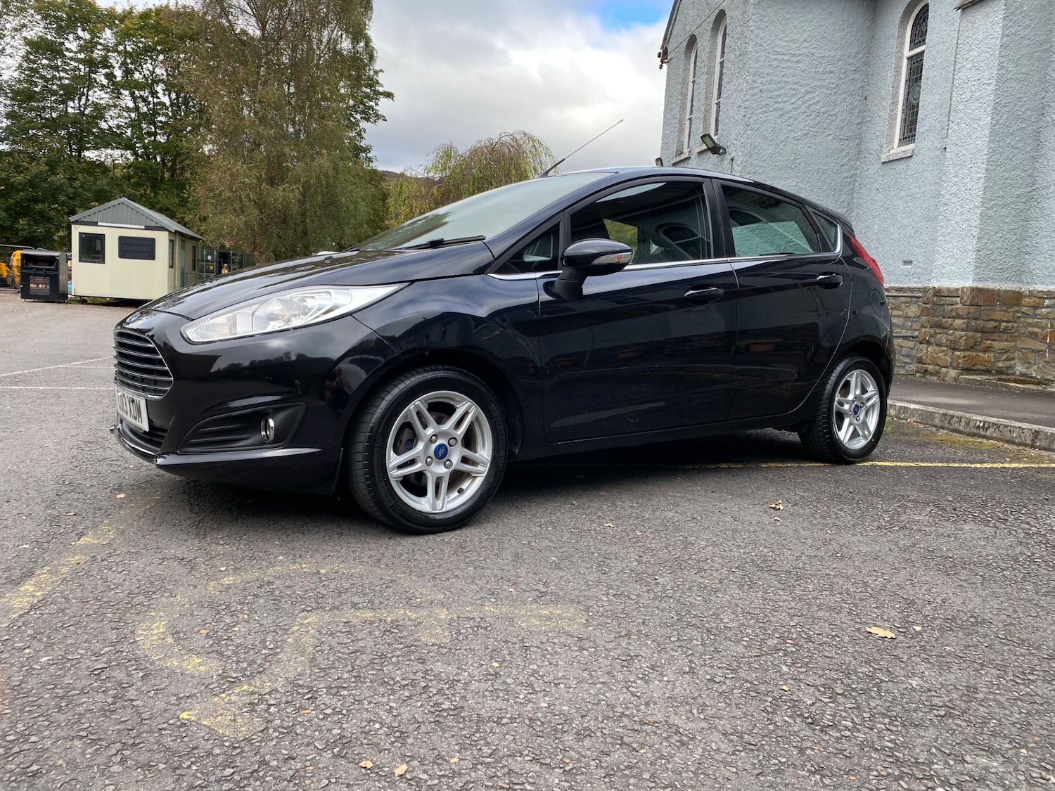 Used Ford Fiesta 2013 for sale - 76252930: Photo 3