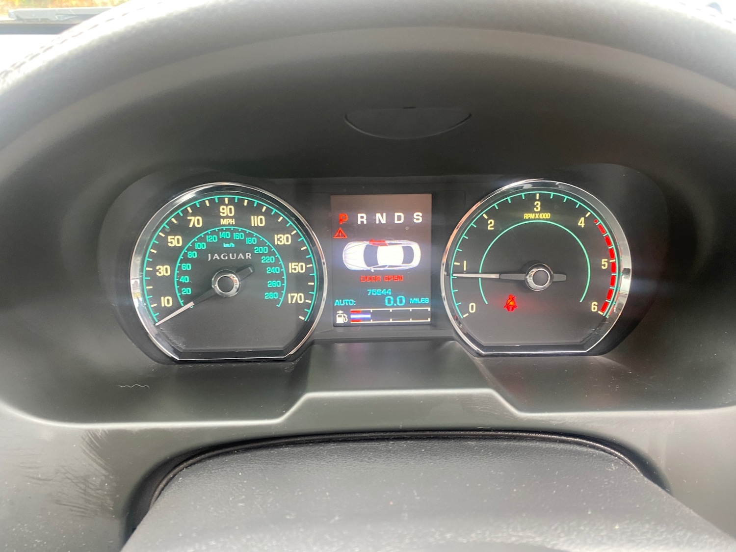 Used Jaguar XF 2012 for sale - 76290196: Photo 7