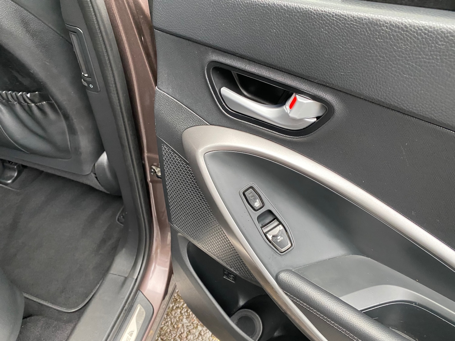 Used Hyundai Santa Fe 2015 for sale - 77476447: Photo 16