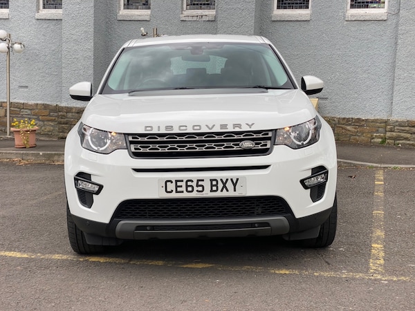 Used Land Rover Discovery Sport 2015 for sale - 76046934: Photo 2