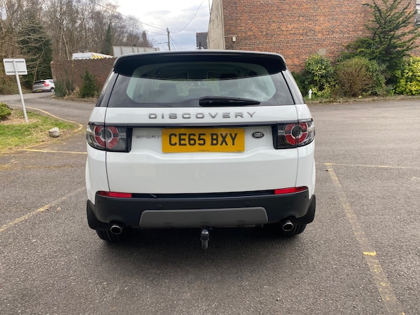 Used Land Rover Discovery Sport 2015 for sale - 76046934: Photo 5
