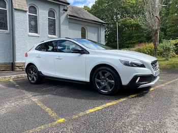 Used Volvo V40 2016 for sale - 79583903: Photo