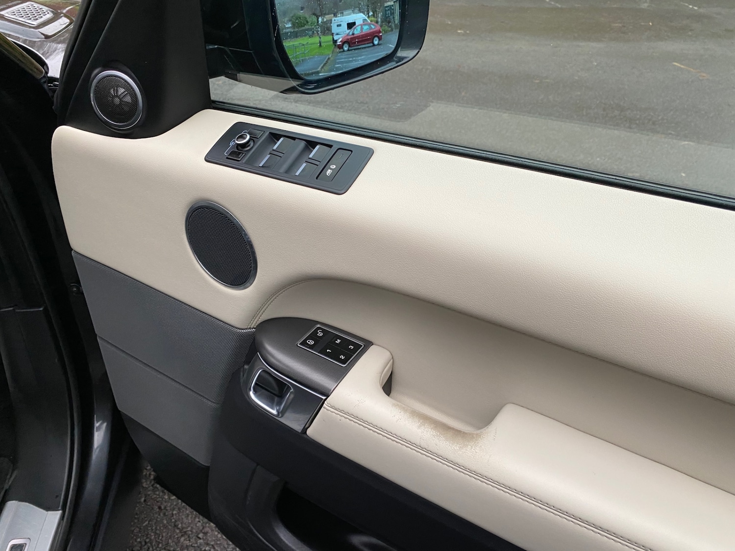 Used Land Rover Range Rover Sport 2015 for sale - 76881572: Photo 17