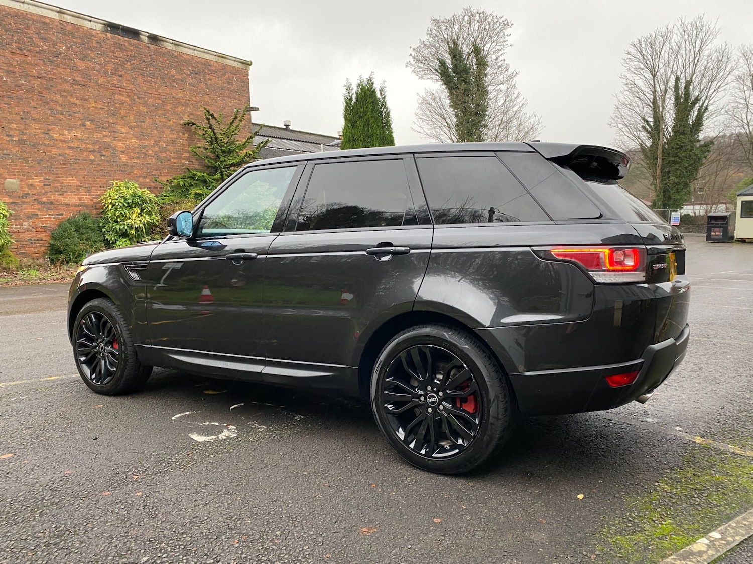 Used Land Rover Range Rover Sport 2015 for sale - 76881572: Photo 4