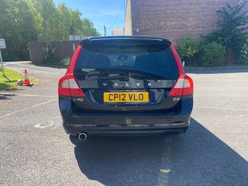 Used Volvo V70 2012 for sale - 78380540: Photo