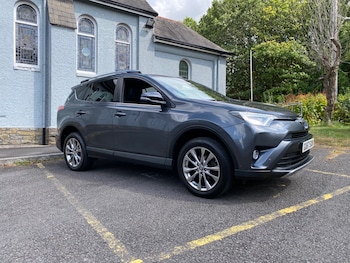 Used Toyota RAV4 2017 for sale - 79386443: Photo