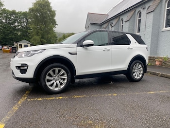 Used Land Rover Discovery Sport 2016 for sale - 78953800: Photo