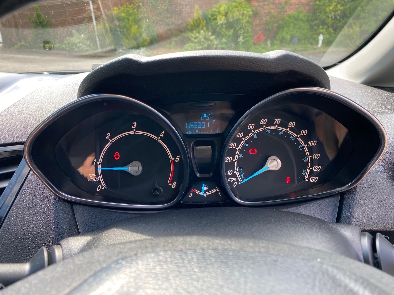 Used Ford Fiesta 2014 for sale - 76232680: Photo 7