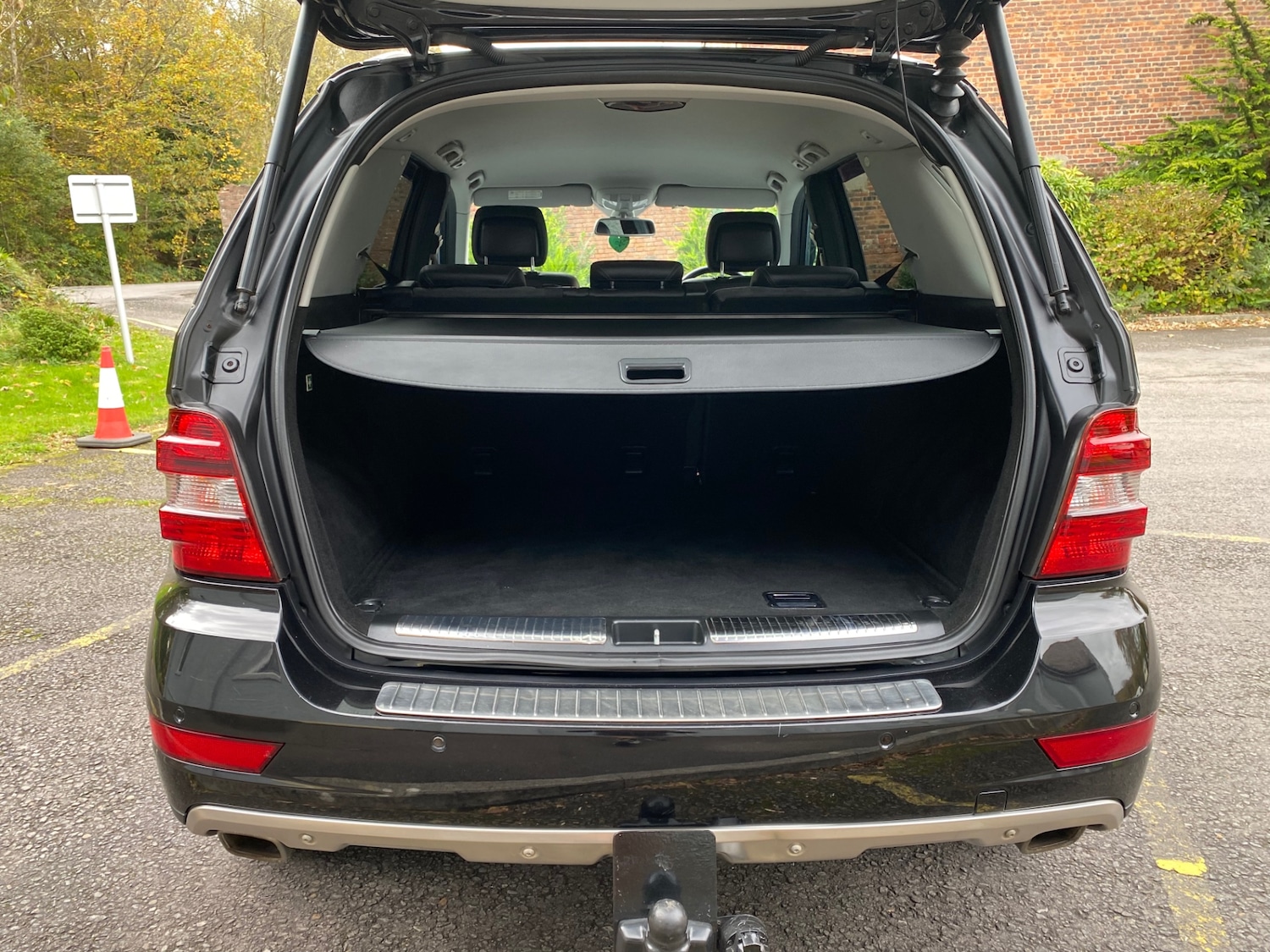 Used Mercedes-Benz M Class 2011 for sale - 76392090: Photo 17