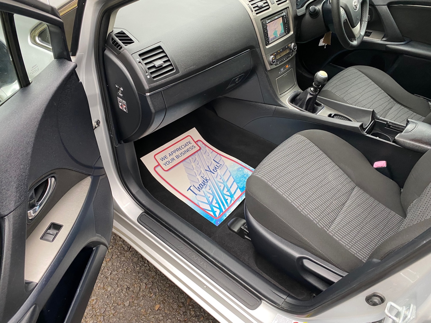 Used Toyota Avensis 2011 for sale - 77420729: Photo 11