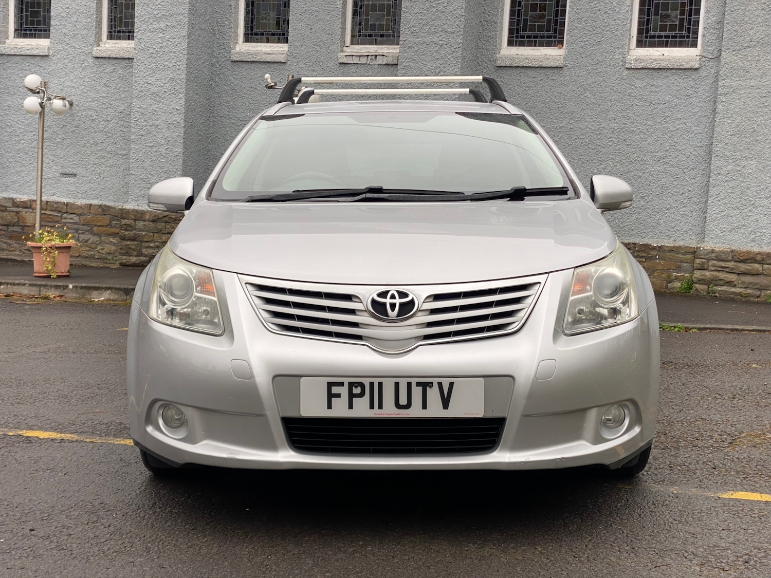 Used Toyota Avensis 2011 for sale - 77420729: Photo 2