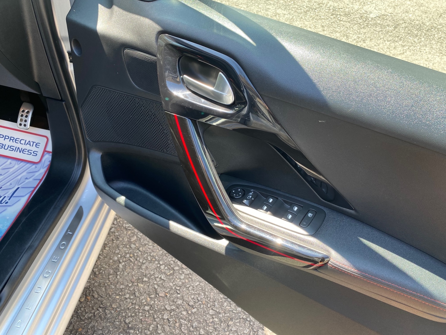 Used Peugeot 208 2018 for sale - 77570392: Photo 15