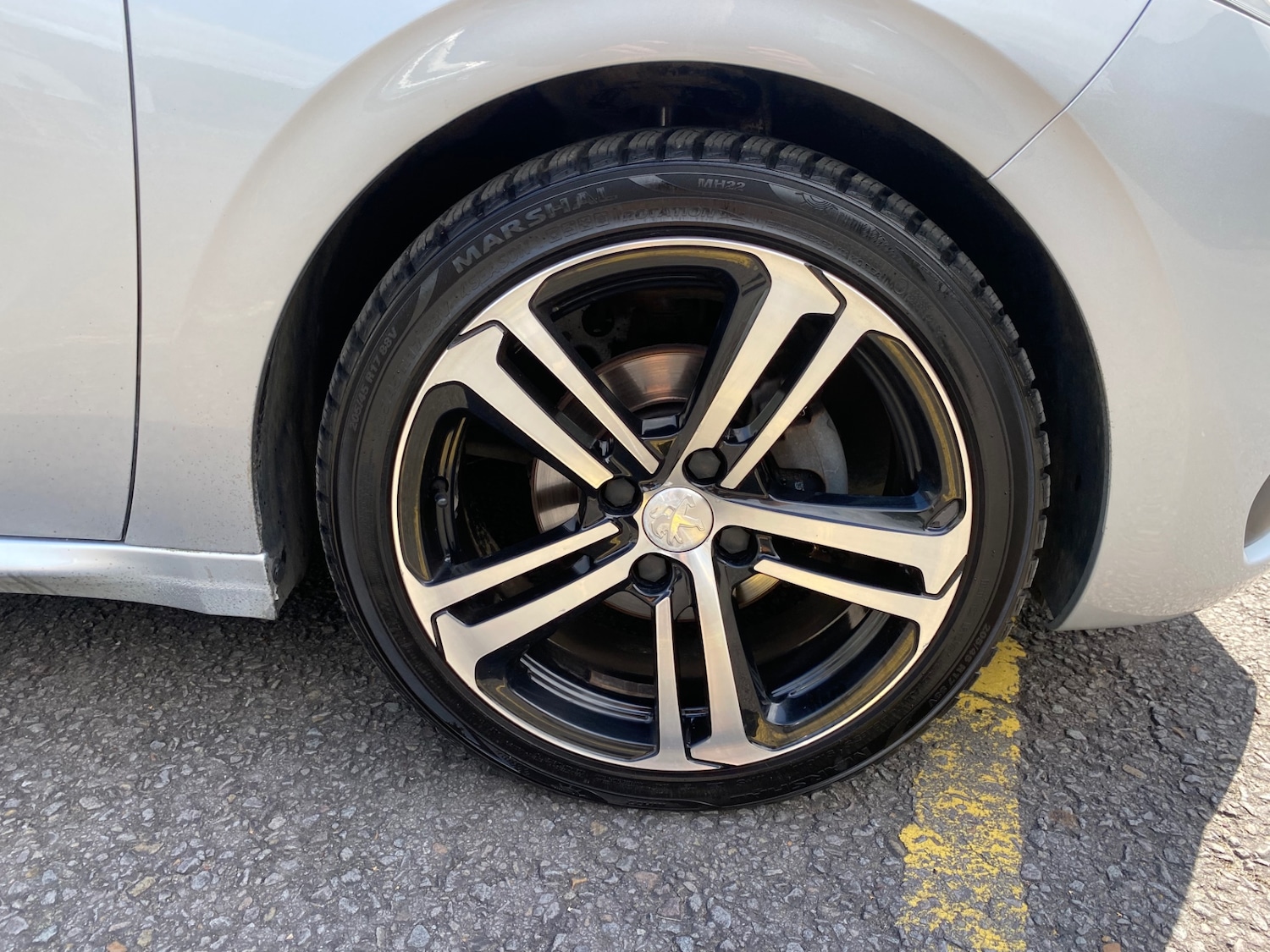 Used Peugeot 208 2018 for sale - 77570392: Photo 18