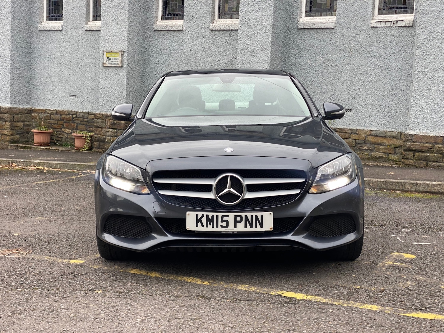 Used Mercedes-Benz C Class 2015 for sale - 77418431: Photo 2