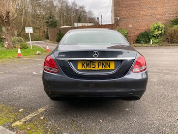 Used Mercedes-Benz C Class 2015 for sale - 77418431: Photo