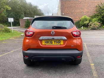 Used Renault Captur 2016 for sale - 79756990: Photo