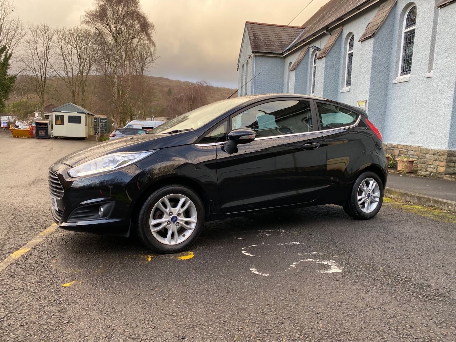 Used Ford Fiesta 2017 for sale - 77536139: Photo 3