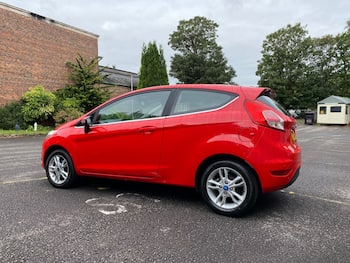 Used Ford Fiesta 2014 for sale - 79815311: Photo
