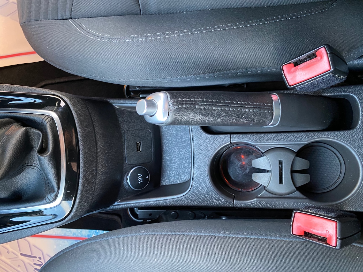 Used Ford Kuga 2010 for sale - 77536142: Photo 4