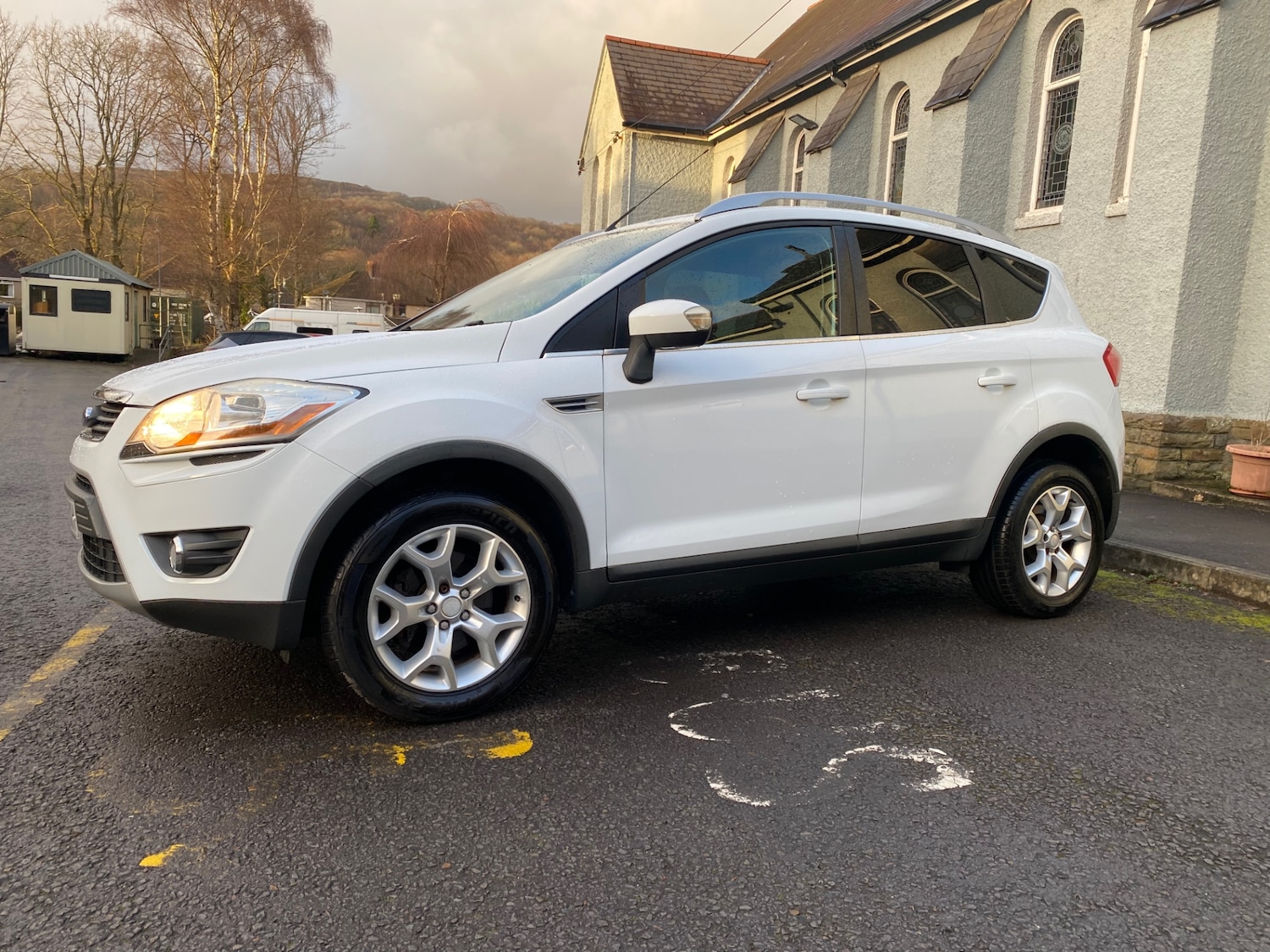 Used Ford Kuga 2010 for sale - 77536142: Photo 5