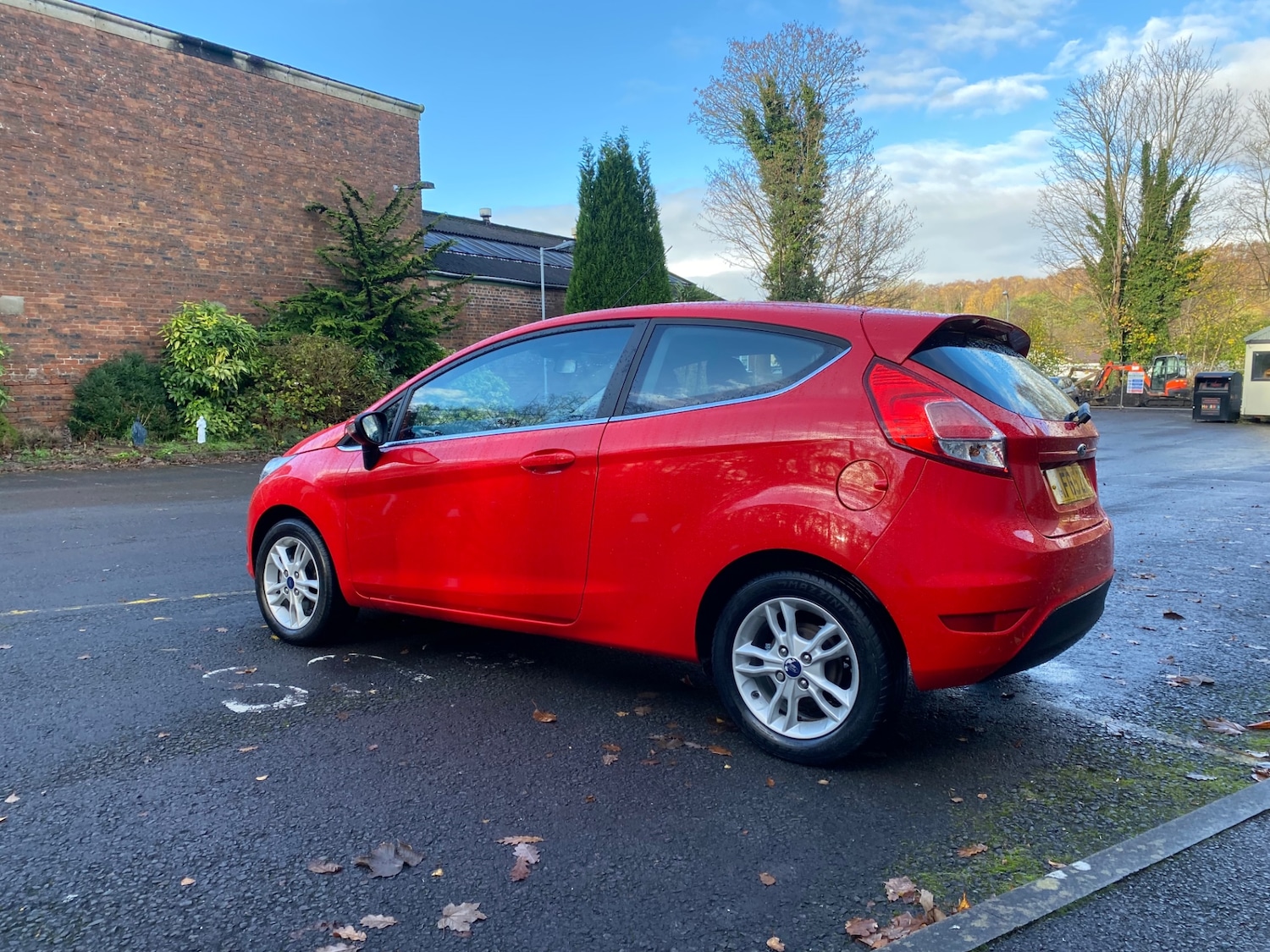 Used Ford Fiesta 2015 for sale - 77023895: Photo 4