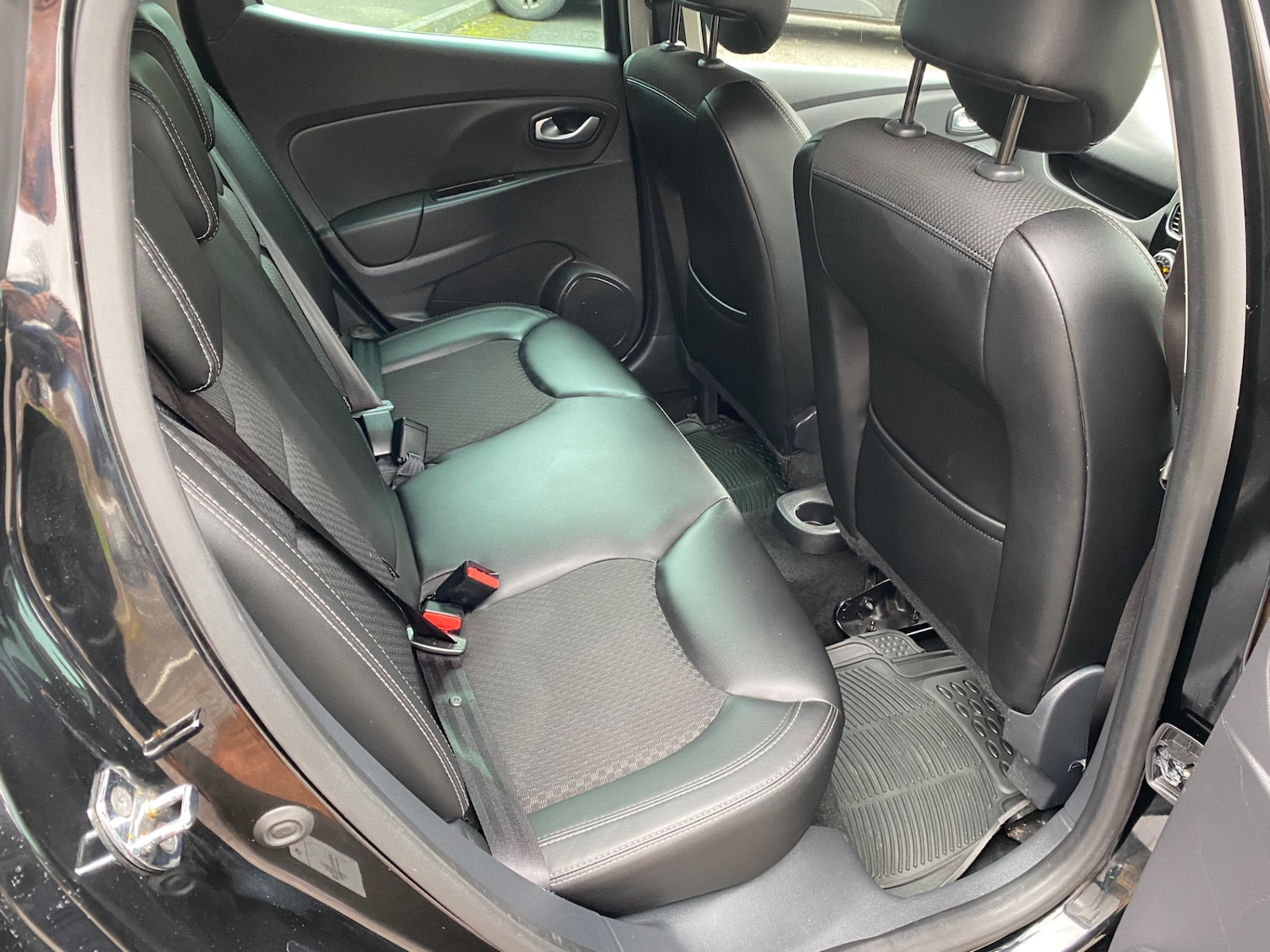 Used Renault Clio 2018 for sale - 77662314: Photo 11