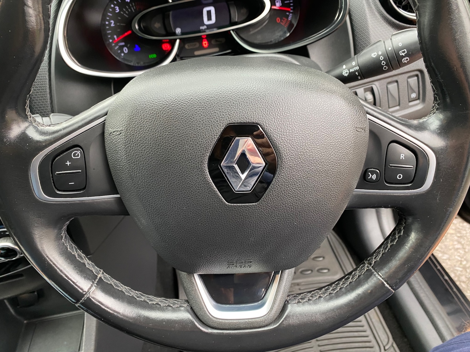 Used Renault Clio 2018 for sale - 77662314: Photo 8