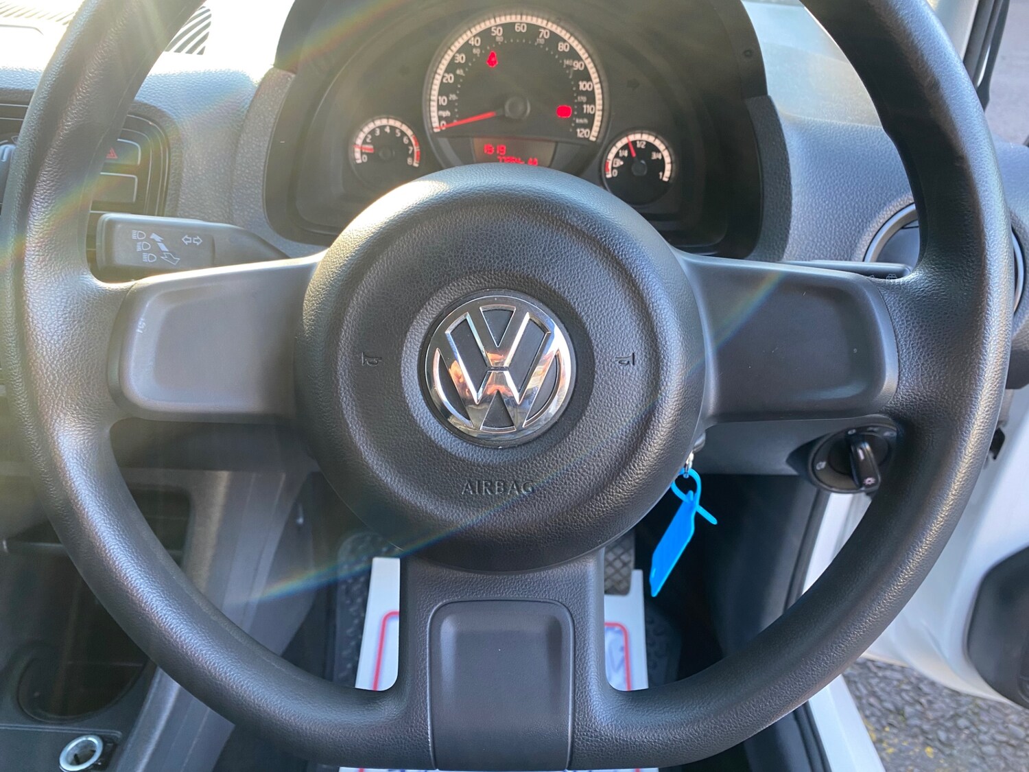 Used Volkswagen up! 2014 for sale - 76218946: Photo 9