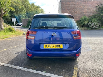 Used Citroen Grand C4 Picasso 2016 for sale - 79408549: Photo