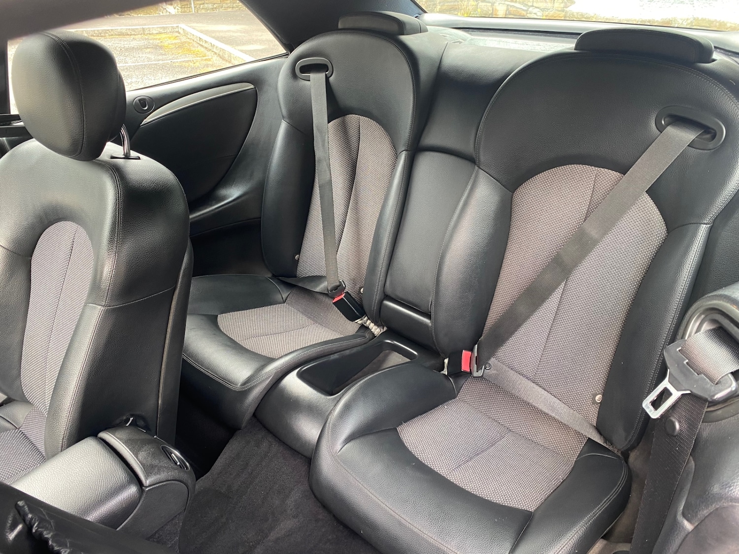 Used Mercedes-Benz CLK 2009 for sale - 77890090: Photo 17