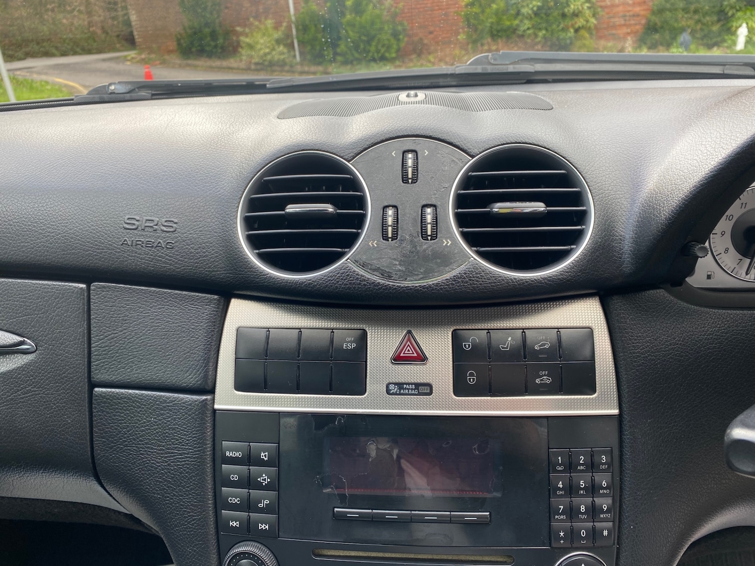 Used Mercedes-Benz CLK 2009 for sale - 77890090: Photo 18