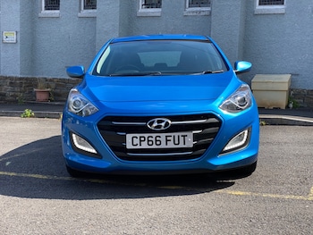Used Hyundai i30 2016 for sale - 79392074: Photo