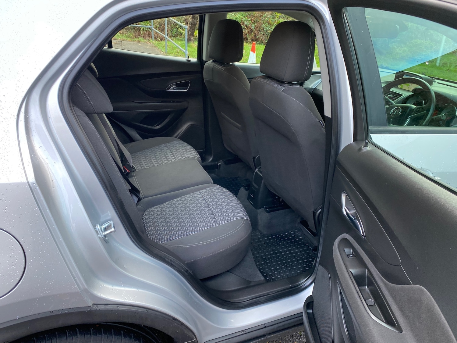 Used Vauxhall Mokka 2015 for sale - 77183260: Photo 9