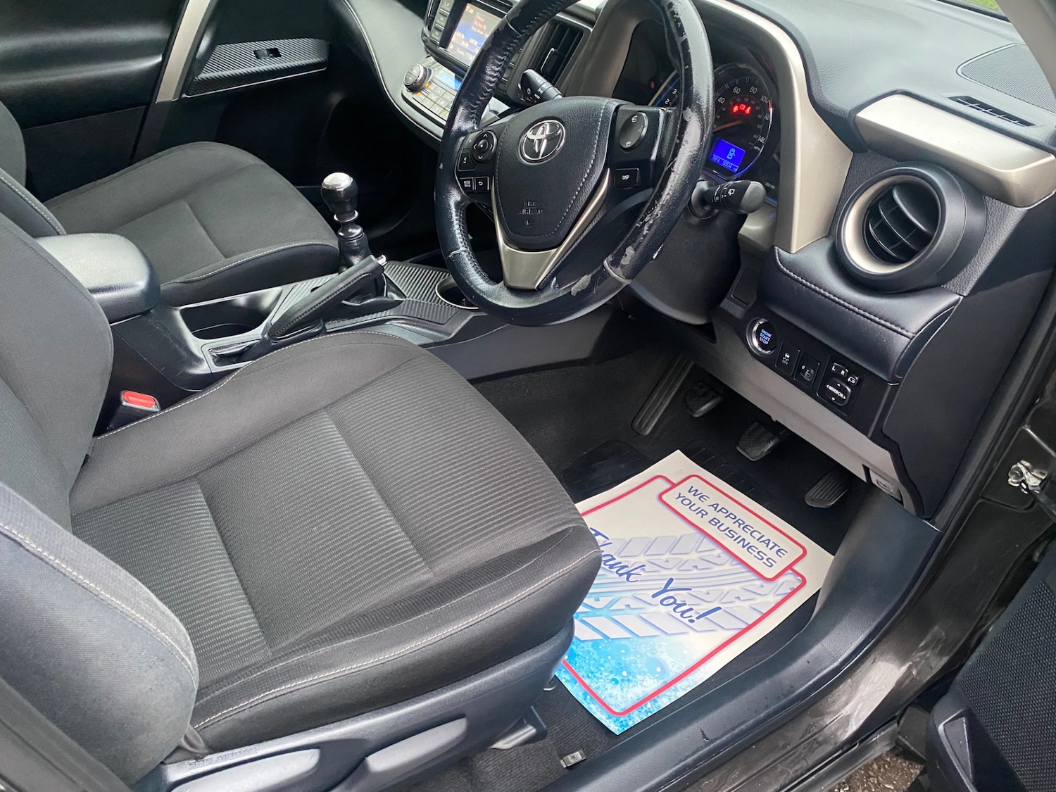 Used Toyota RAV4 2015 for sale - 77848412: Photo 10