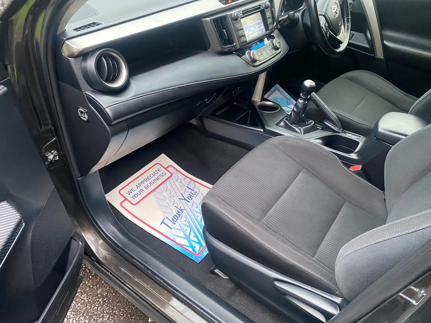 Used Toyota RAV4 2015 for sale - 77848412: Photo 12