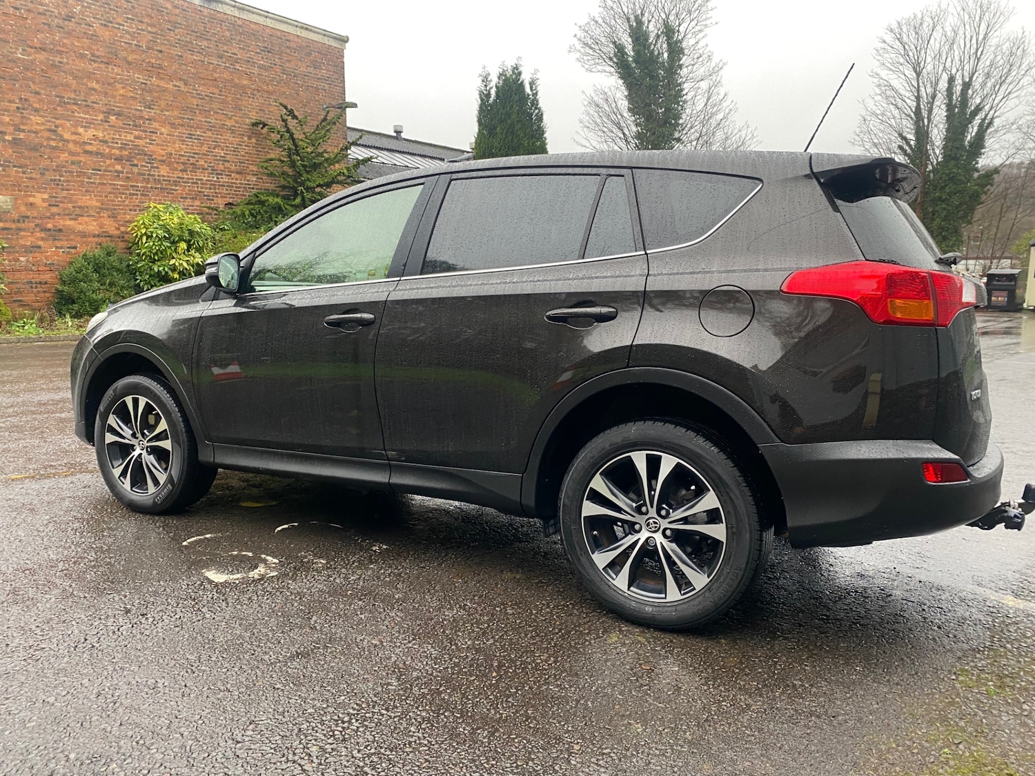 Used Toyota RAV4 2015 for sale - 77848412: Photo 3