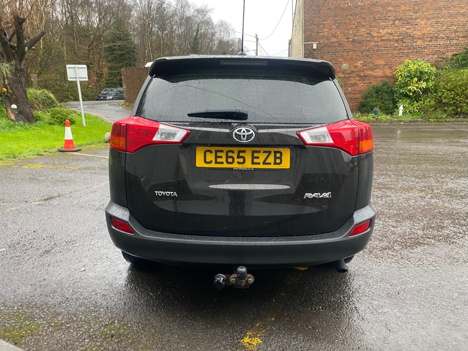 Used Toyota RAV4 2015 for sale - 77848412: Photo 4