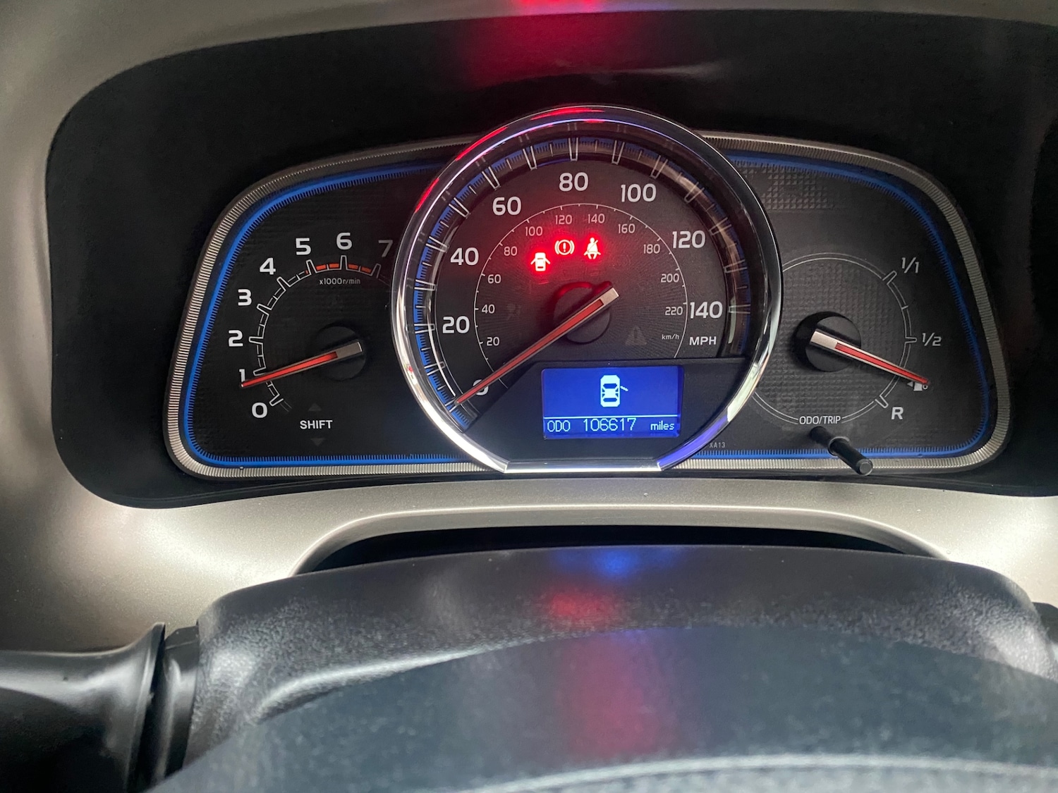 Used Toyota RAV4 2015 for sale - 77848412: Photo 7