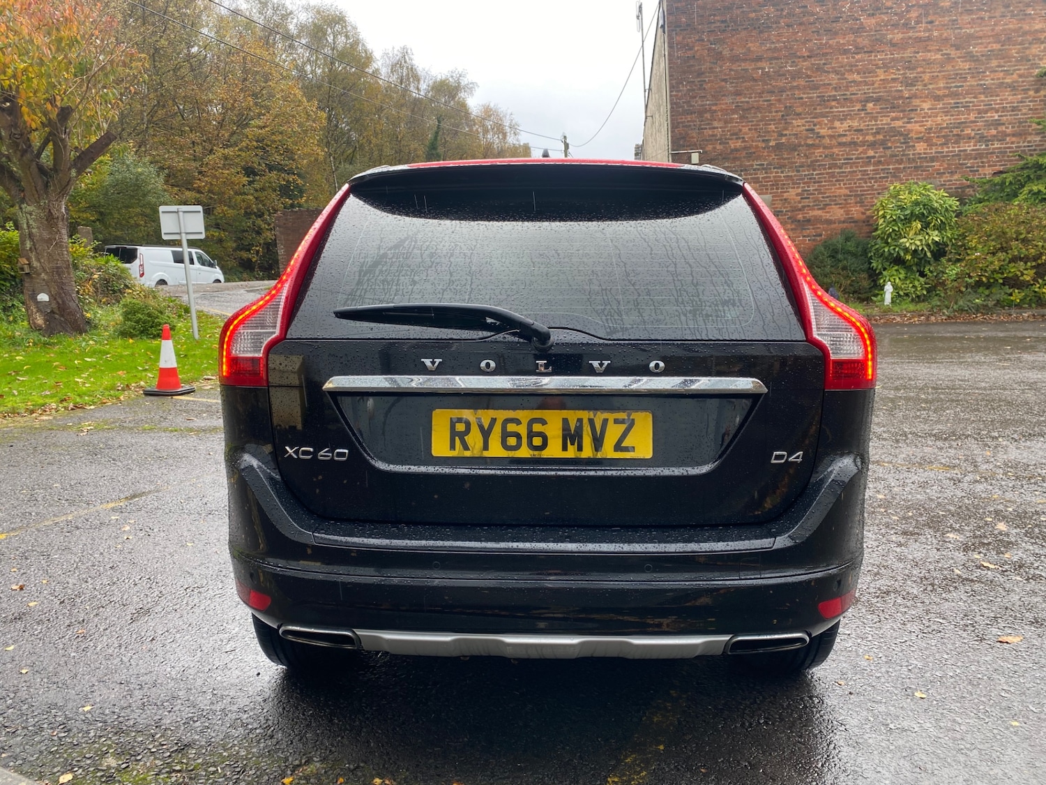Used Volvo XC60 2016 for sale - 76437954: Photo 5
