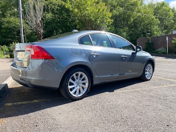 Used Volvo S60 2016 for sale - 78598834: Photo