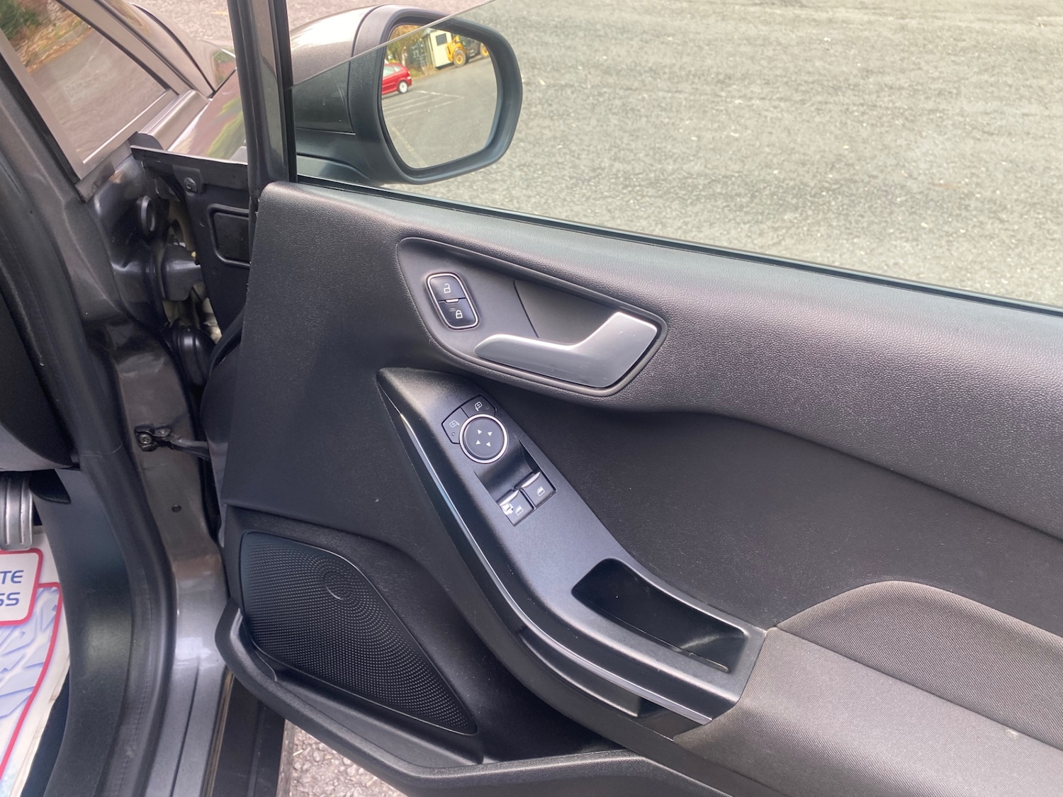 Used Ford Fiesta 2017 for sale - 76302185: Photo 15