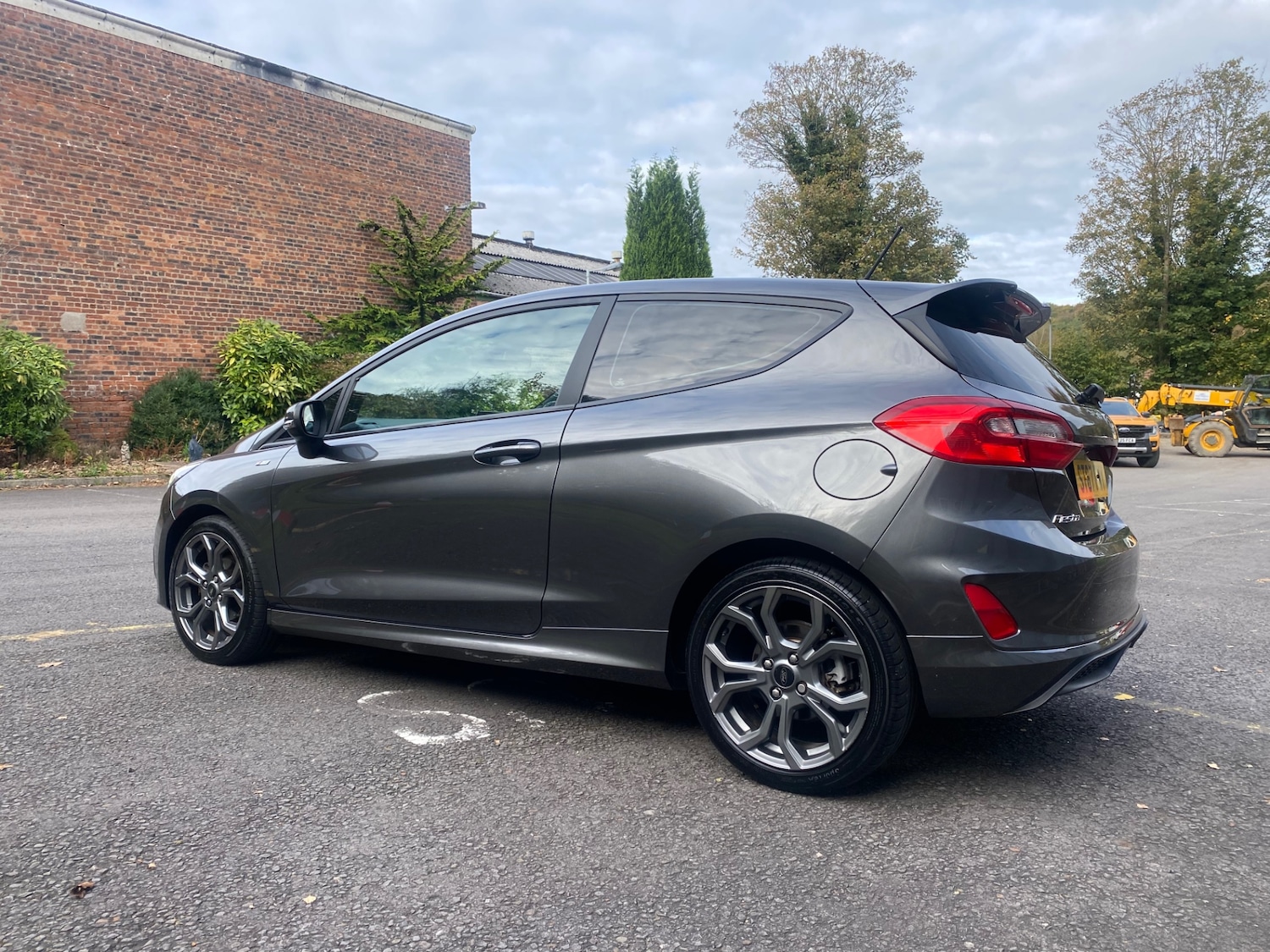 Used Ford Fiesta 2017 for sale - 76302185: Photo 4