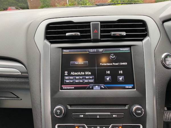 Used Ford Mondeo 2015 for sale - 76028334: Photo 14