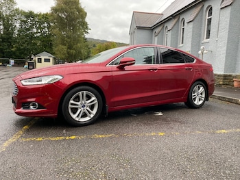 Used Ford Mondeo 2015 for sale - 76028334: Photo 2