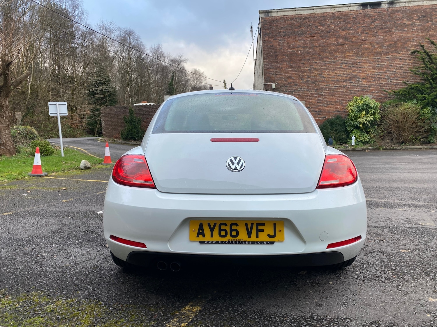 Used Volkswagen Beetle 2016 for sale - 77339524: Photo 5