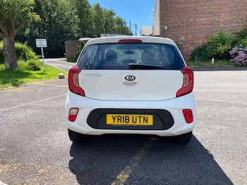 Used Kia Picanto 2018 for sale - 79127254: Photo