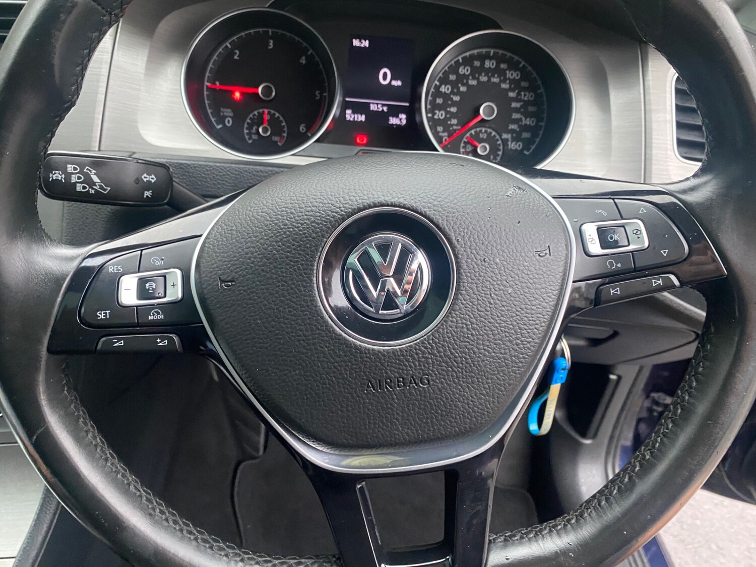 Used Volkswagen Golf 2016 for sale - 77848511: Photo 8