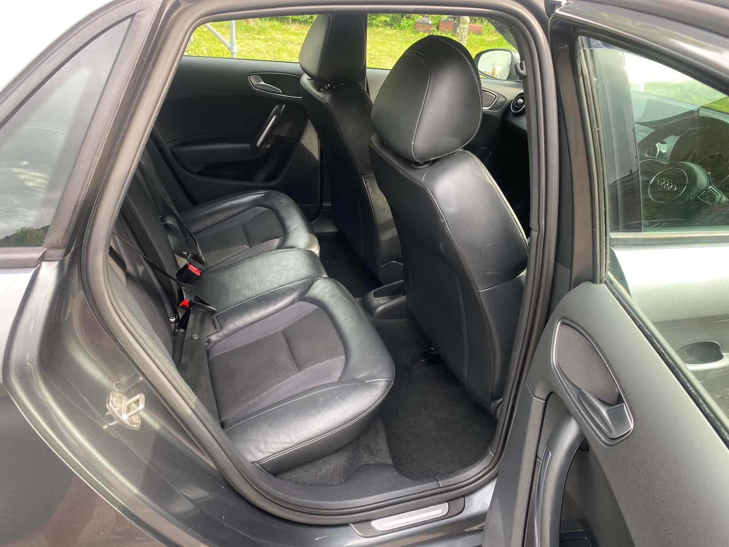 Used Audi A1 2014 for sale - 76684480: Photo 11