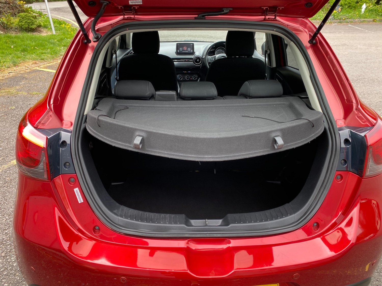 Used Mazda Mazda2 2015 for sale - 76808010: Photo 17